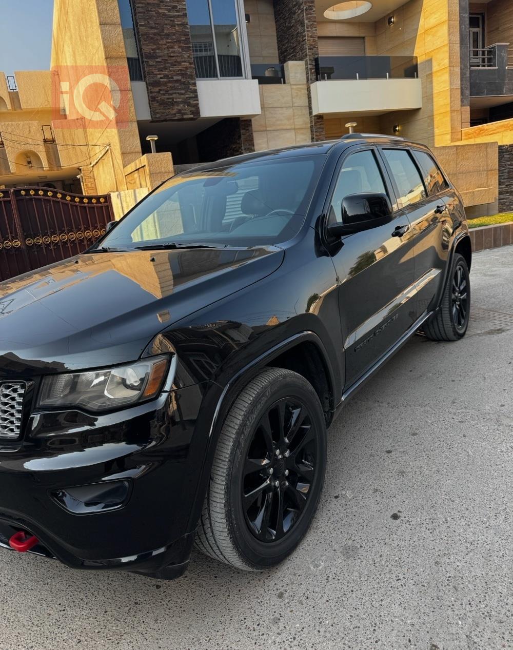 جيب جراند شيروكي